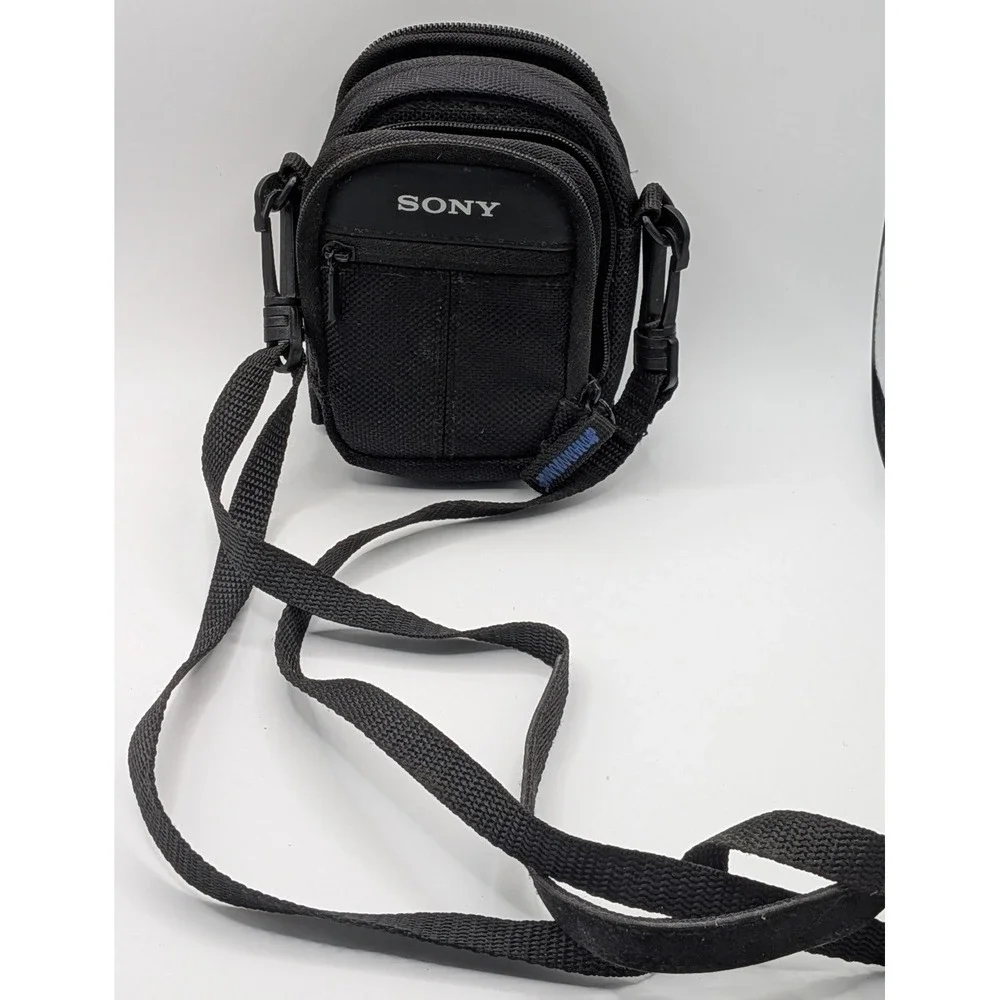 Sony Camera Case LCS-CSJ Small Black Excellent Nylon Pouch Belt Loop Strap